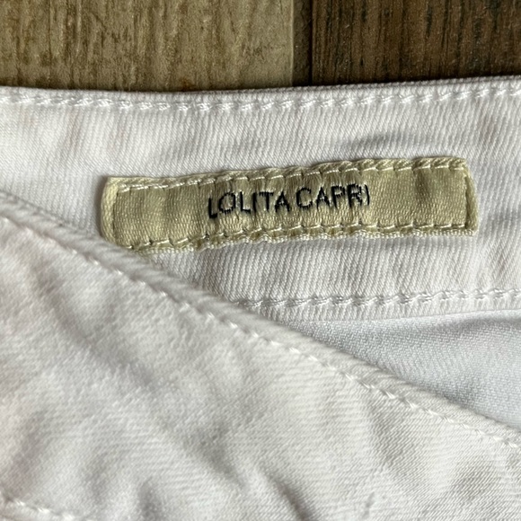 Lucky Brand Lolita Distressed Cropped Capri White Denim Jeans - Picture 6 of 13